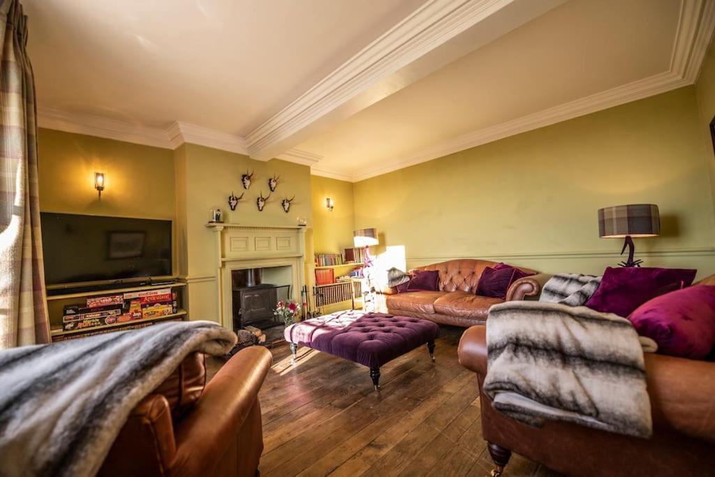 Georgian Country House -Panoramic Views -Sleeps 12 里辛 外观 照片