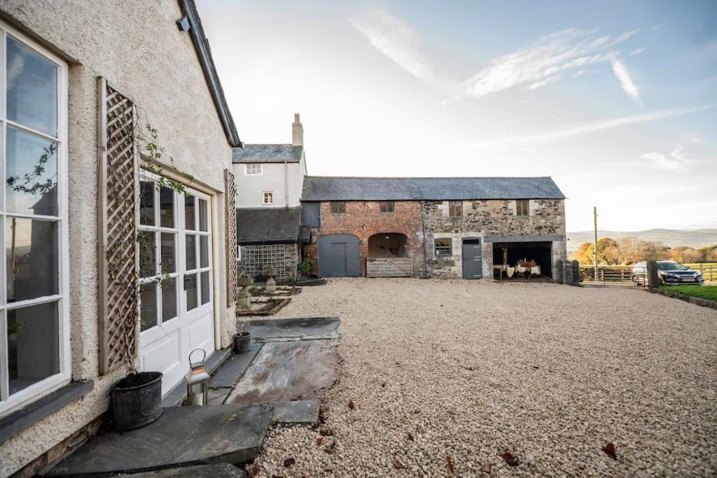 Georgian Country House -Panoramic Views -Sleeps 12 里辛 外观 照片