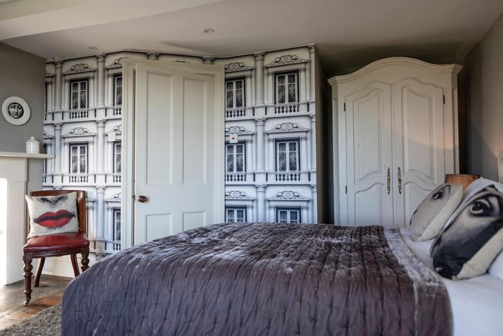 Georgian Country House -Panoramic Views -Sleeps 12 里辛 外观 照片