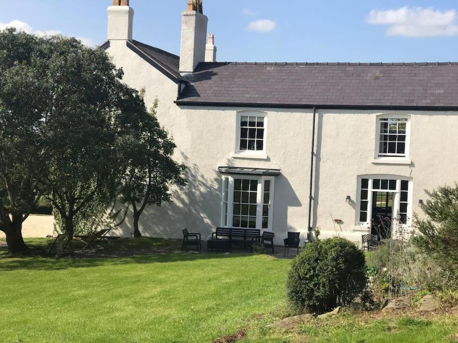 Georgian Country House -Panoramic Views -Sleeps 12 里辛 外观 照片