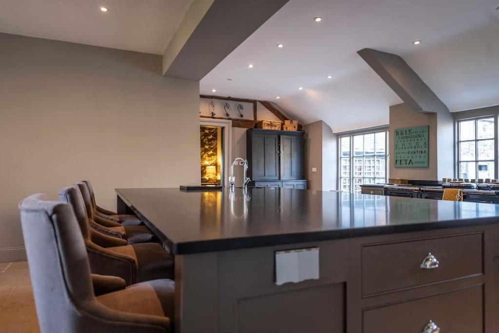 Georgian Country House -Panoramic Views -Sleeps 12 里辛 外观 照片