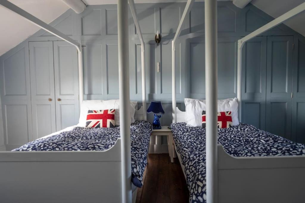 Georgian Country House -Panoramic Views -Sleeps 12 里辛 外观 照片