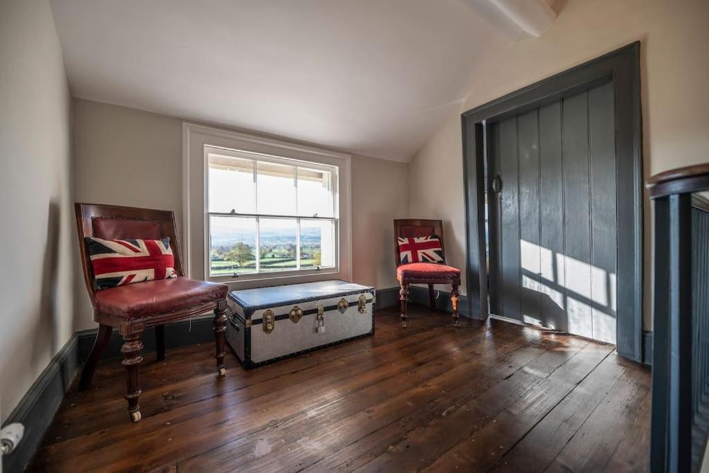 Georgian Country House -Panoramic Views -Sleeps 12 里辛 外观 照片