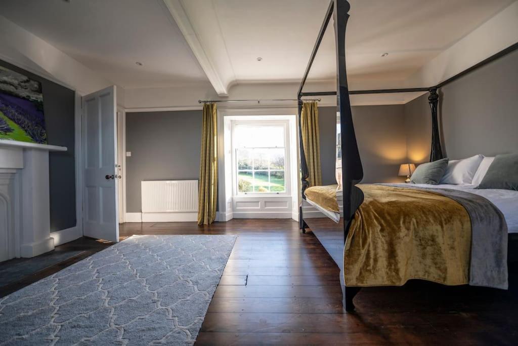 Georgian Country House -Panoramic Views -Sleeps 12 里辛 外观 照片