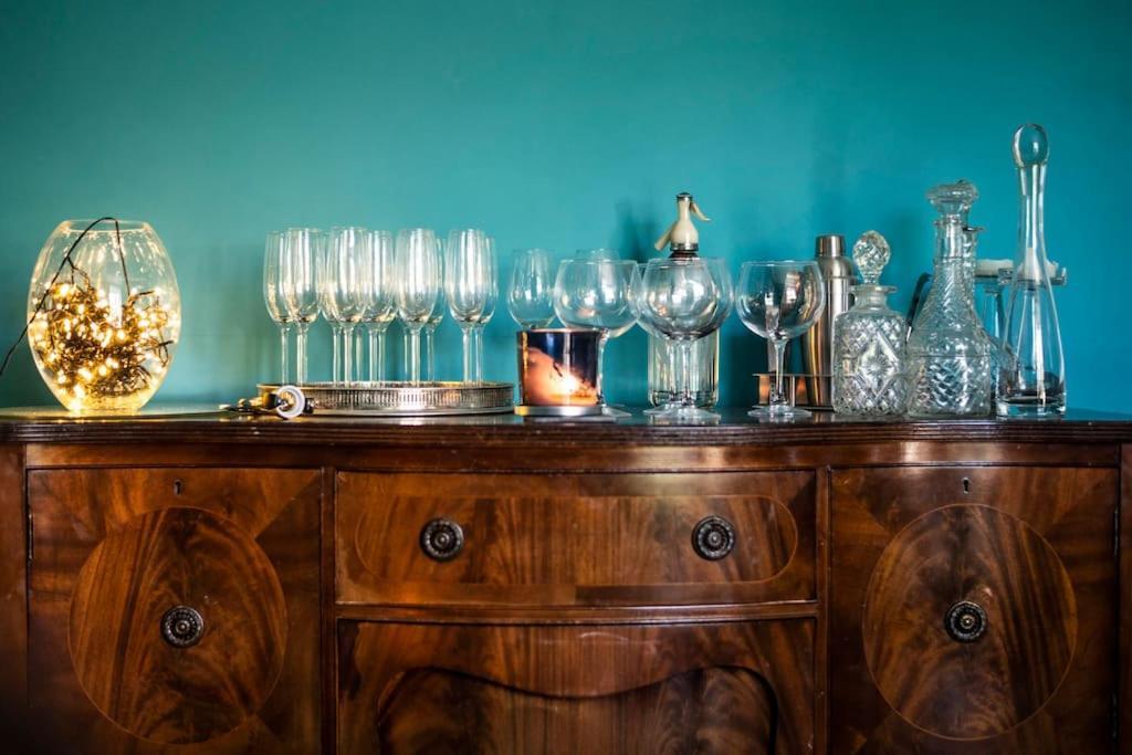 Georgian Country House -Panoramic Views -Sleeps 12 里辛 外观 照片